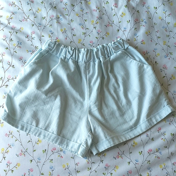 *LAST CHANCE* Oak + Fort/Noul Light Blue Shorts with Pockets - Picture 3 of 7